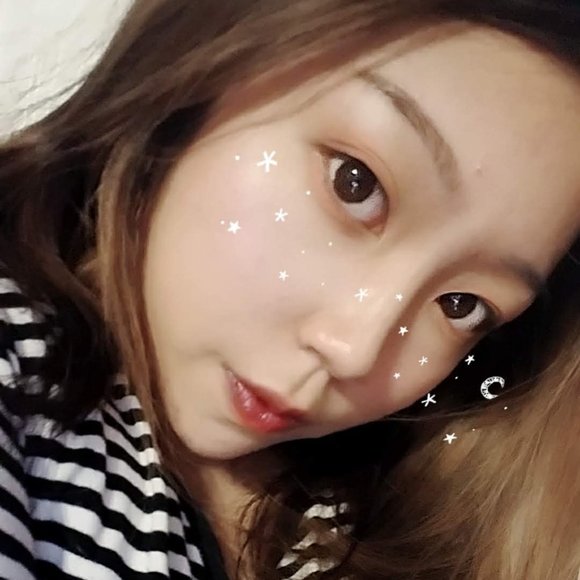 Meet your Posher, Cam - Picture 2 of 11